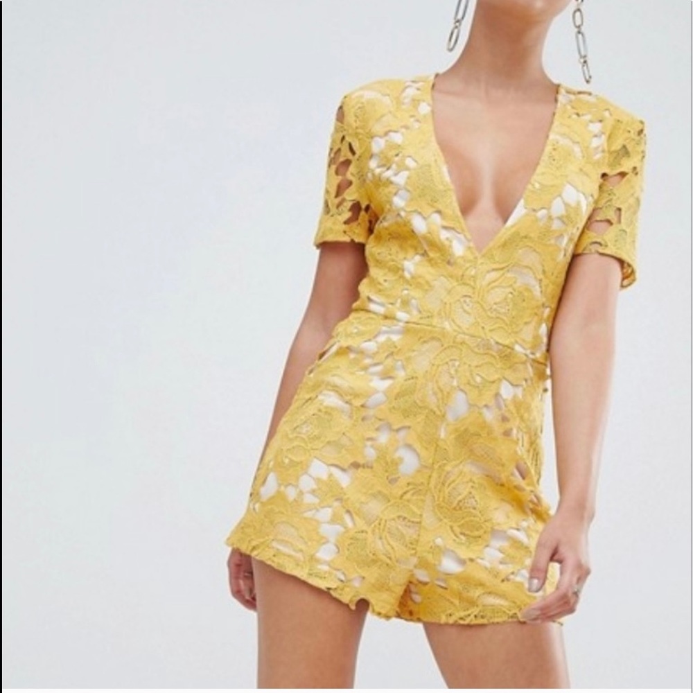 Missguided Mustard Lace Romper Size 10 Deep V Ladder Detail Playsuit